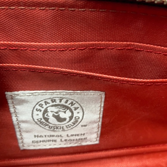 Spartina  Linen & Leather Small Purse Like New - Picture 2 of 4